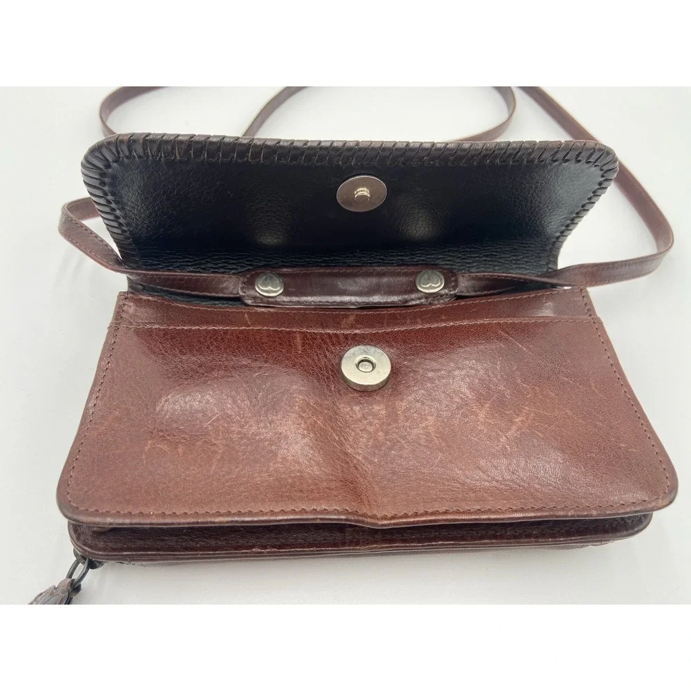 BRIGHTON Vintage Crossbody Purse Wallet Black Brown Leather Strap Travel Clutch